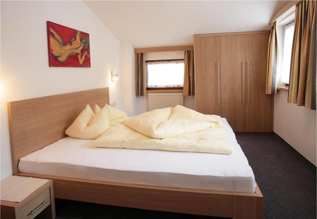Apartmenthaus Joerg 세르파우스 외부 사진